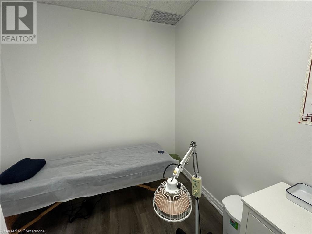 1040 Garner Road West Road W Unit# 207, Hamilton, Ontario  L9G 3K9 - Photo 15 - 40658585