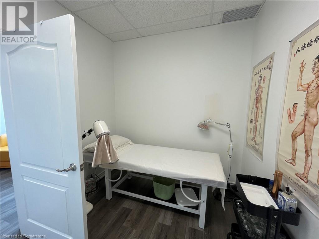 1040 Garner Road West Road W Unit# 207, Hamilton, Ontario  L9G 3K9 - Photo 12 - 40658585