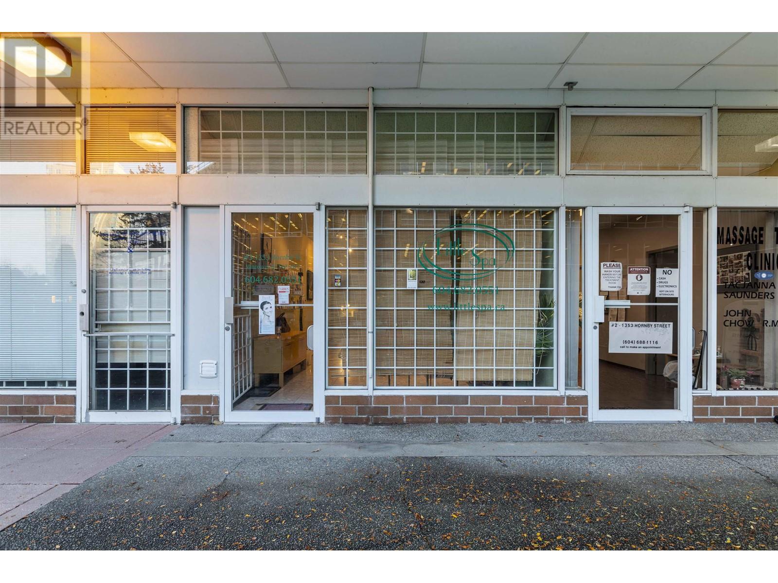 3 1353 Hornby Street, Vancouver, British Columbia  V6Z 1W7 - Photo 5 - C8063539