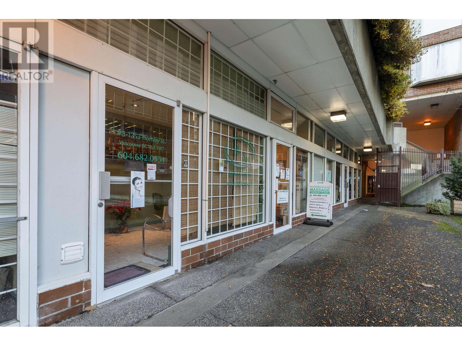 3 1353 Hornby Street, Vancouver, British Columbia  V6Z 1W7 - Photo 6 - C8063539