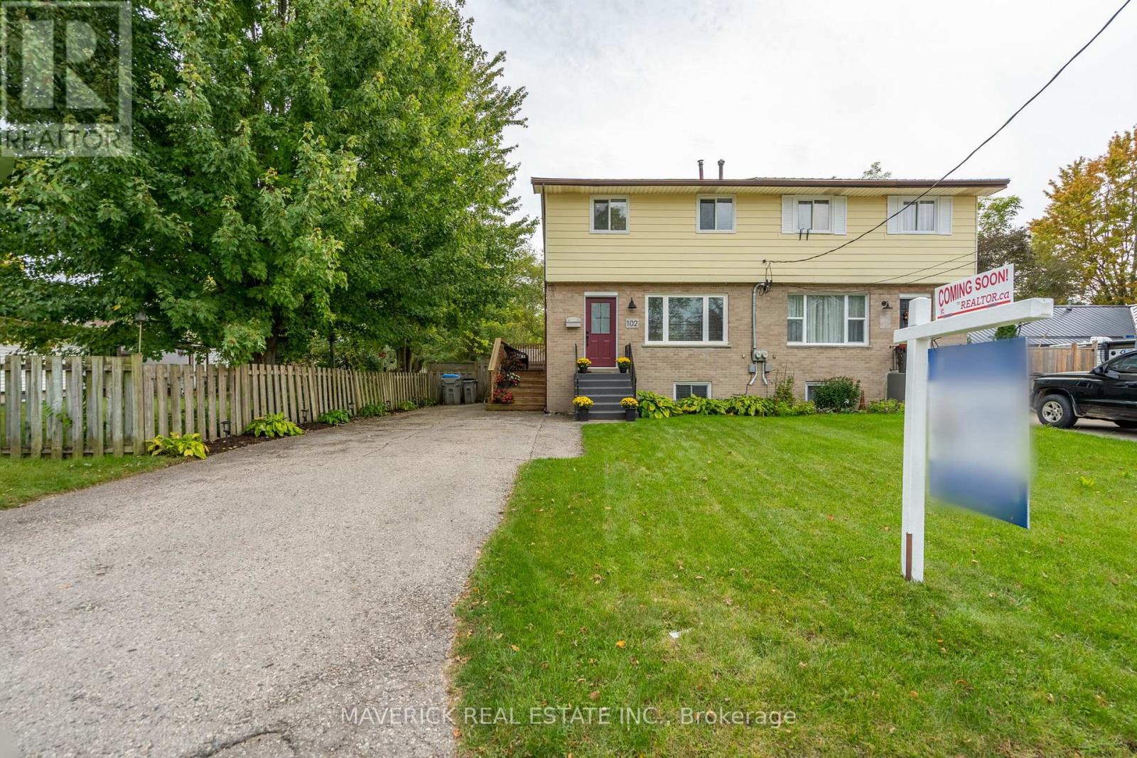 102 Clarence Street, Strathroy-Caradoc, Ontario  N7G 1H3 - Photo 1 - X9387025