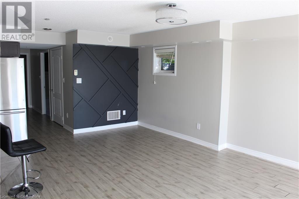 51 Hays Boulevard Unit# 1, Oakville, Ontario  L6H 0J1 - Photo 5 - 40659865