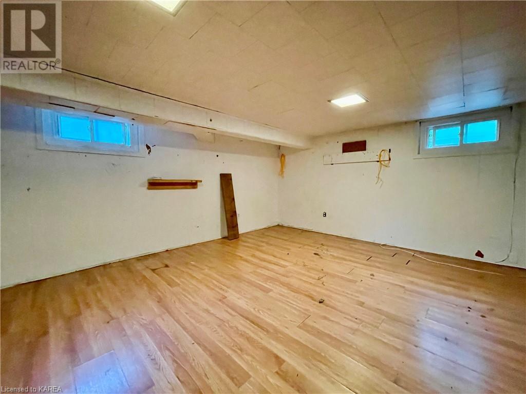 82 Bridge Street W, Napanee, Ontario  K7R 2C6 - Photo 8 - 40659864