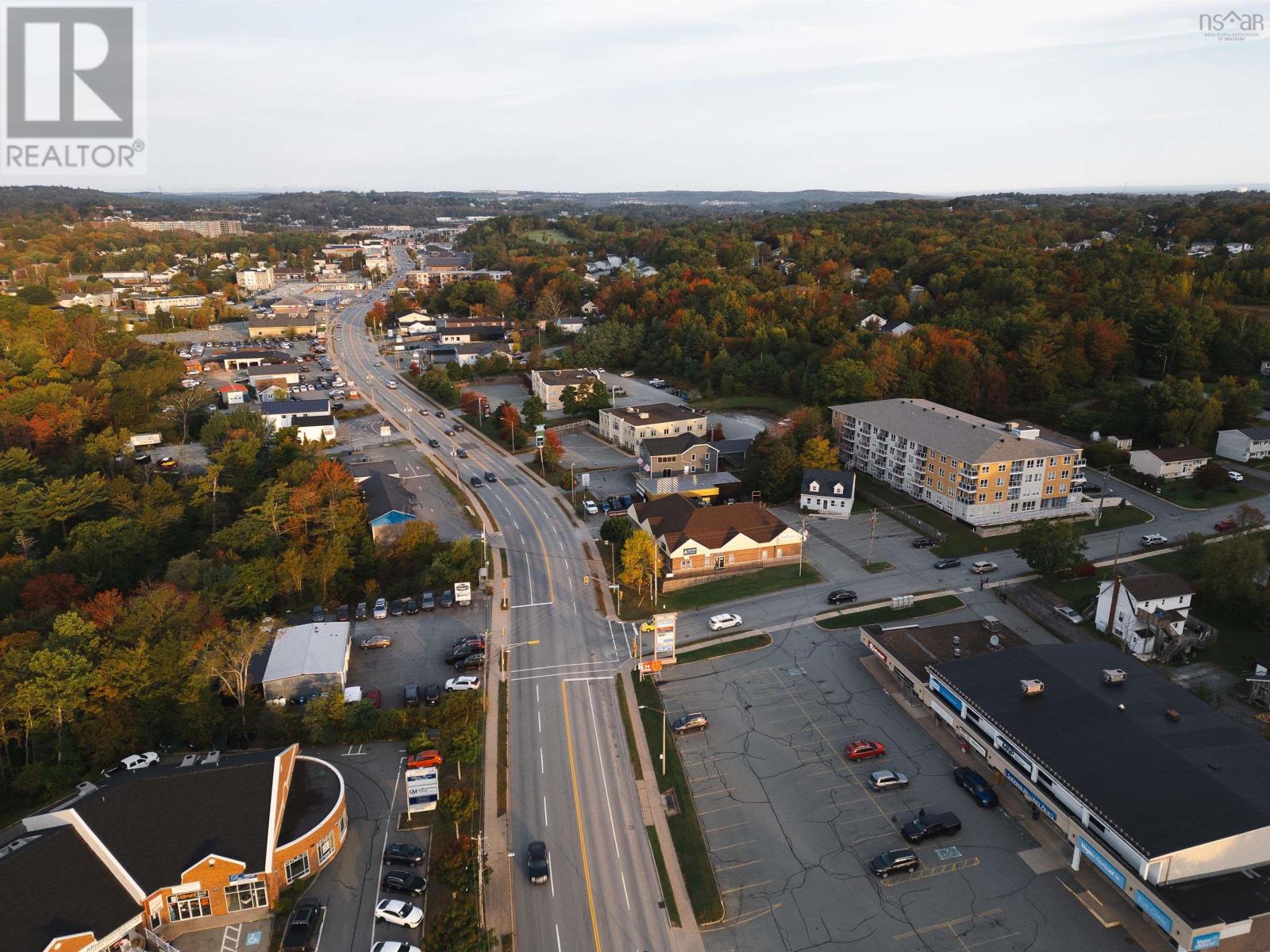 1-3 Pinehill Drive, Lower Sackville, Nova Scotia  B4C 2S1 - Photo 21 - 202423464