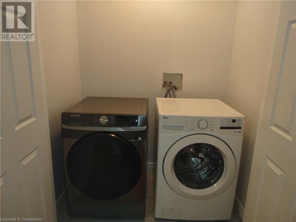 60 Cloverleaf Street Unit# 34, Ancaster, Ontario  L9K 1S8 - Photo 10 - 40659428