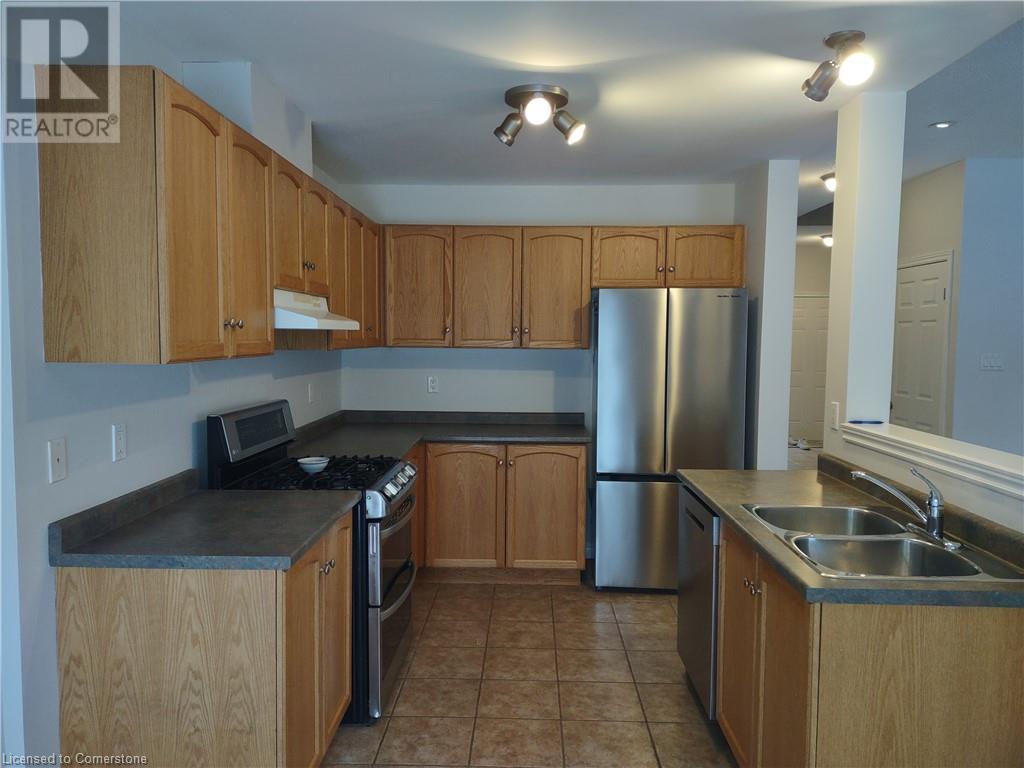 60 Cloverleaf Street Unit# 34, Ancaster, Ontario  L9K 1S8 - Photo 5 - 40659428