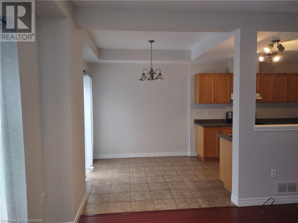 60 Cloverleaf Street Unit# 34, Ancaster, Ontario  L9K 1S8 - Photo 6 - 40659428