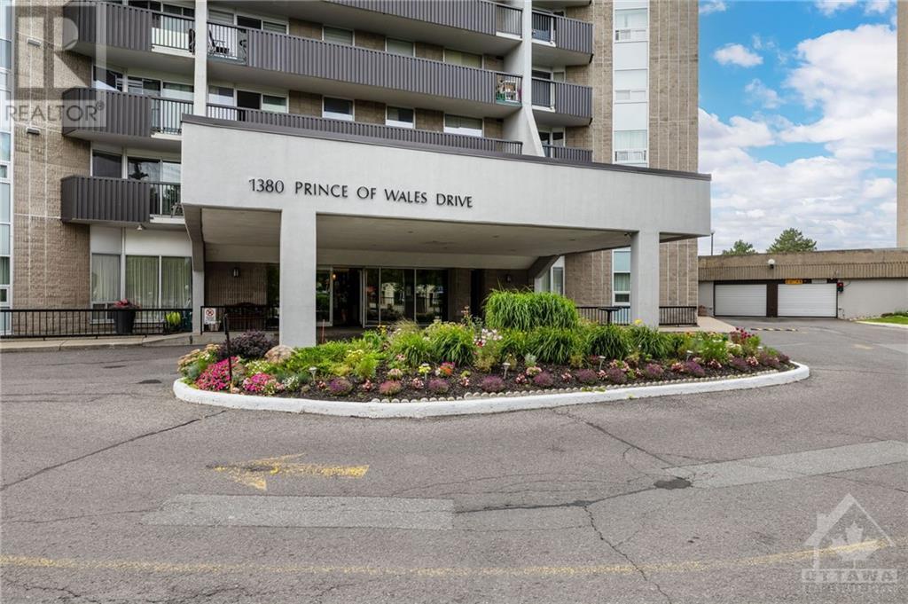 1380 PRINCE OF WALES DRIVE UNIT#1402 Ottawa