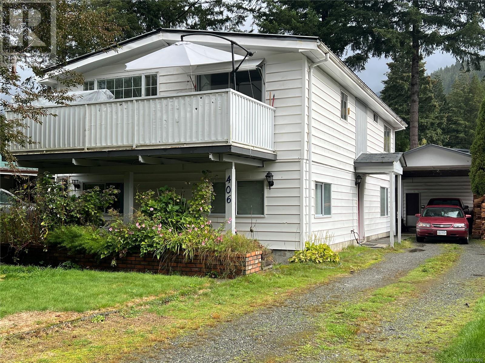 406 Matchlee Dr, Gold River, British Columbia