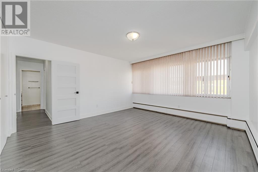 45 Westmount Road Unit# 708, Waterloo, Ontario  N2L 2R3 - Photo 29 - 40657594