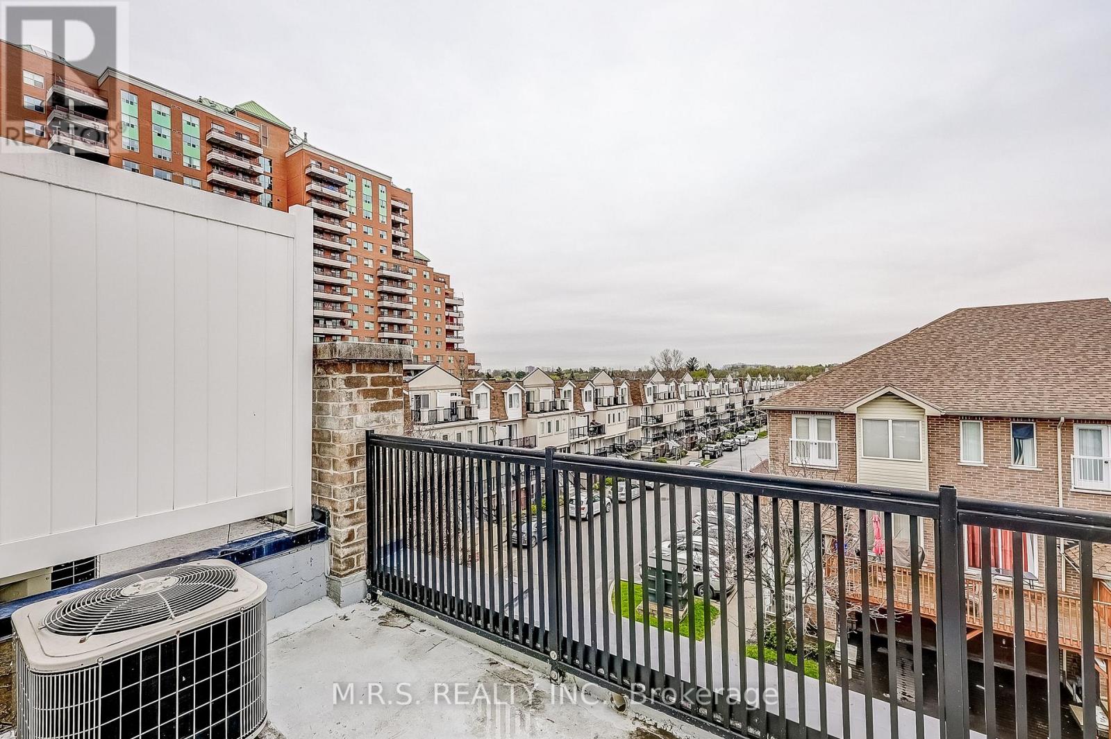 2038 - 3025 Finch Avenue, Toronto, Ontario  M9M 0A2 - Photo 36 - W9387282