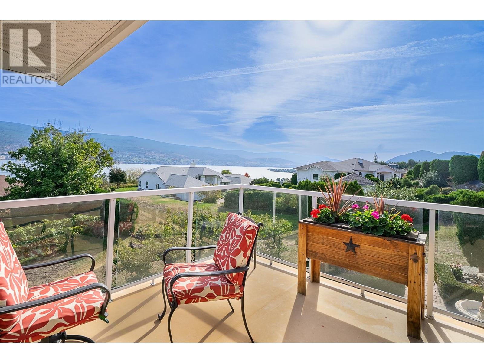 6500 Macdonald Place, Summerland, British Columbia  V0H 1Z1 - Photo 3 - 10325491