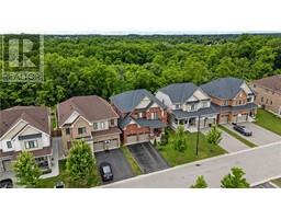 17 LARRY Crescent, caledonia, Ontario