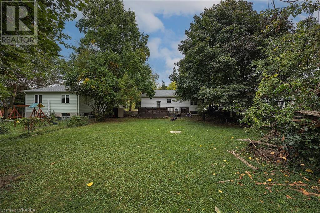 796 Portsmouth Avenue, Kingston, Ontario  K7M 1W7 - Photo 9 - 40659999