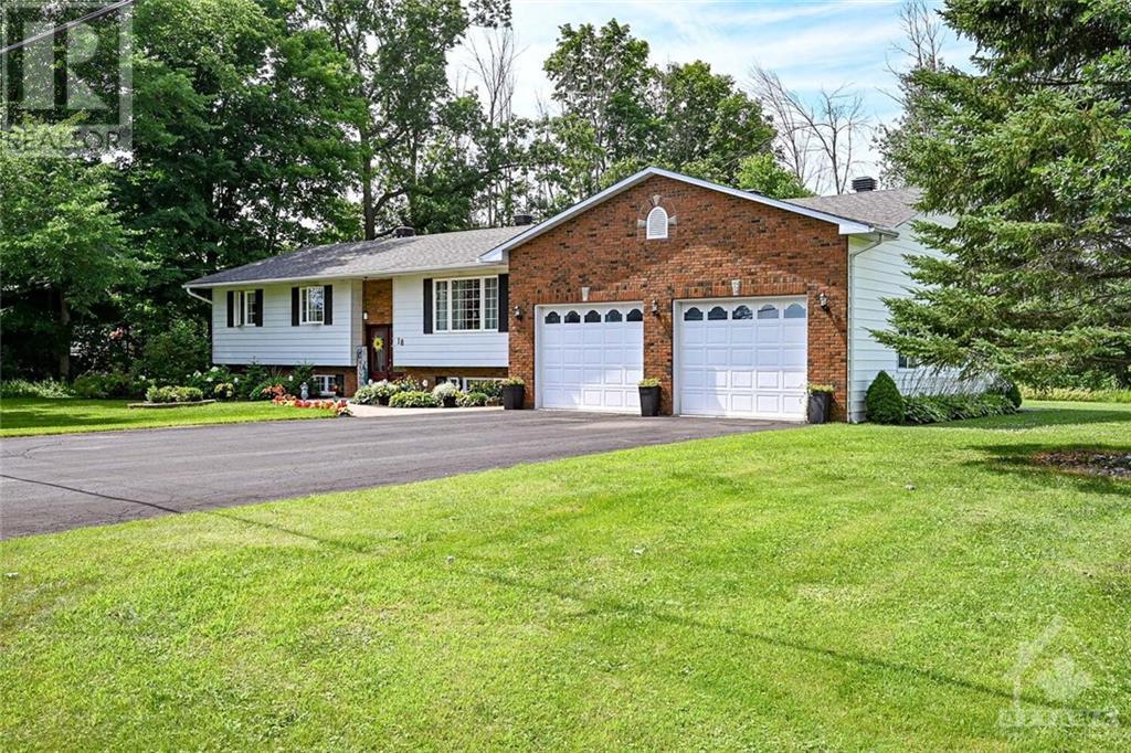 18 SALMON SIDE ROAD, Smiths Falls, Ontario