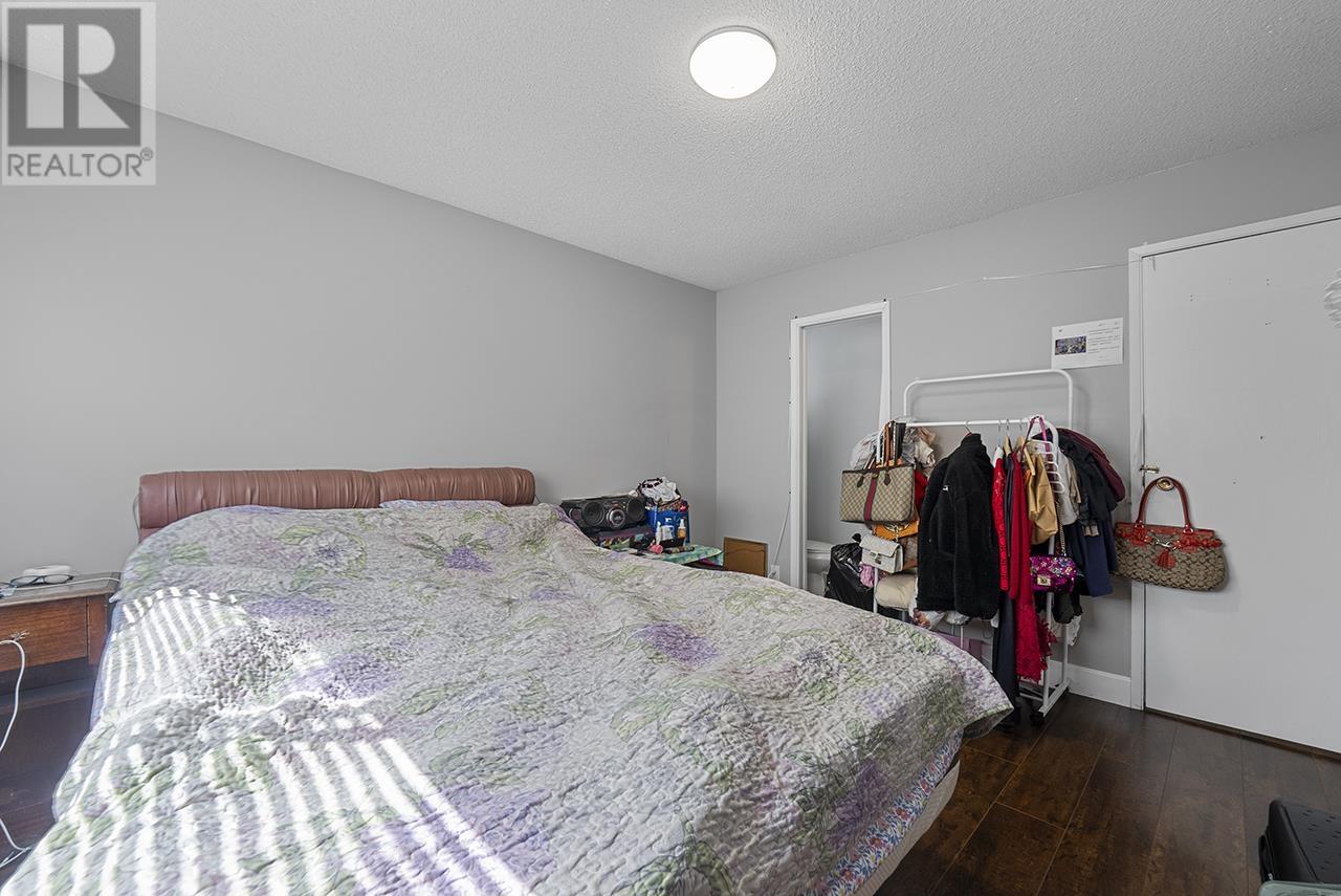 Listing Picture 26 of 37 : 4818 KNIGHT STREET, Vancouver / 溫哥華 - 魯藝地產 Yvonne Lu Group - MLS Medallion Club Member