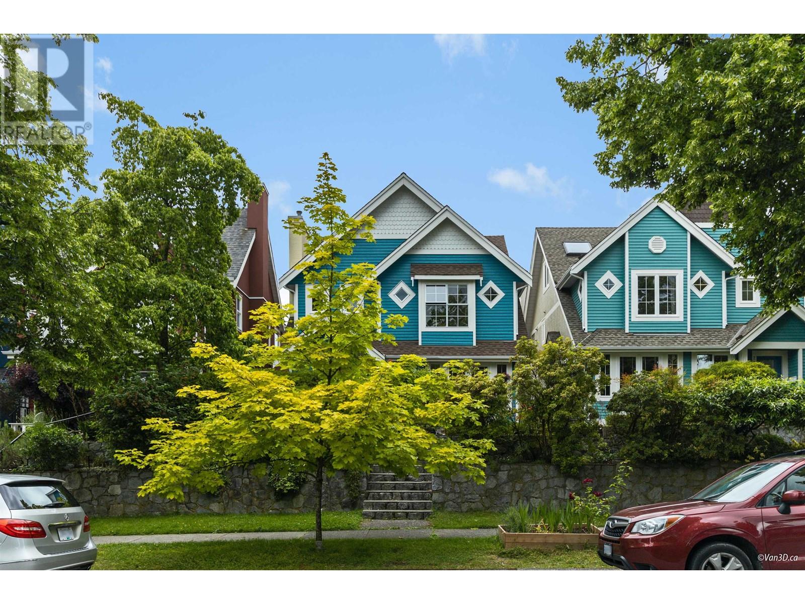 Listing Picture 34 of 36 : 2057 E 5TH AVENUE, Vancouver / 溫哥華 - 魯藝地產 Yvonne Lu Group - MLS Medallion Club Member