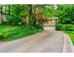 138 UPHILL Court, ancaster, Ontario