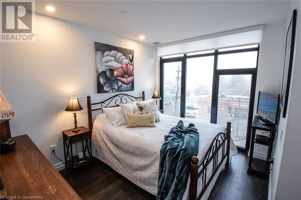 38 Harbour Street Unit# Ph412, Port Dover, Ontario  N0A 1N0 - Photo 18 - 40659402