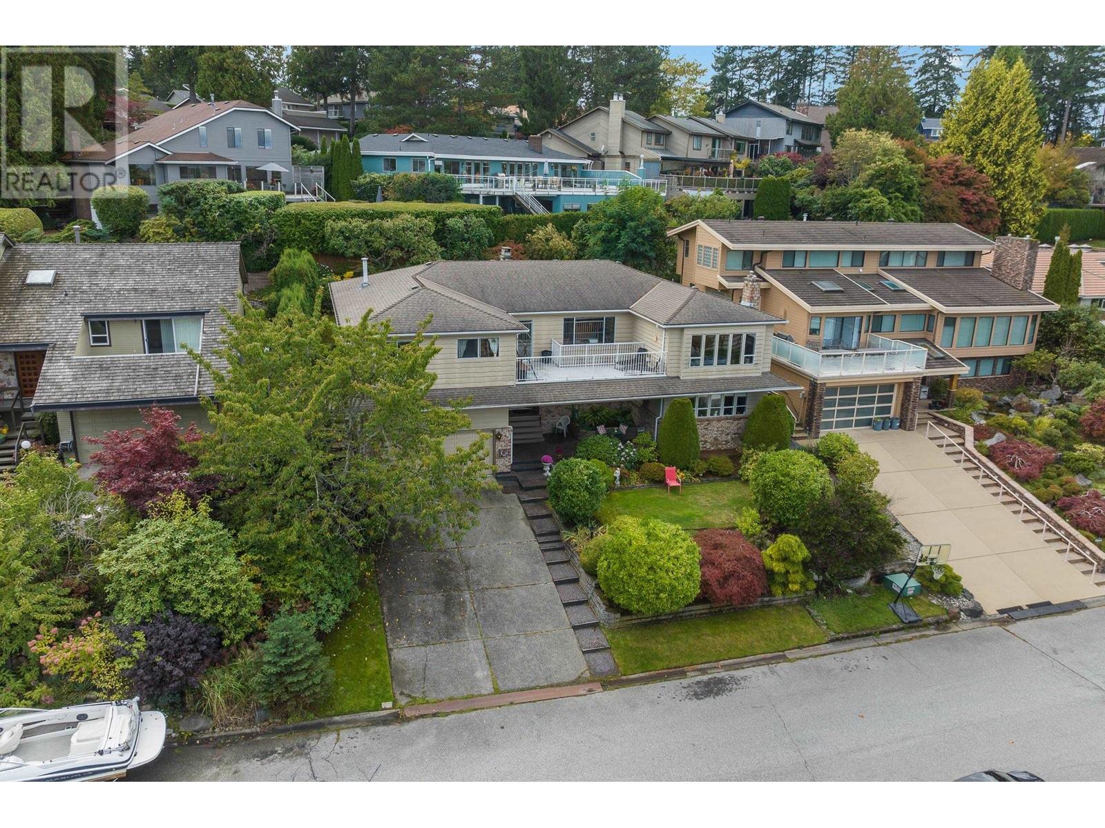 Property at 83 WOODLAND DRIVE image 1