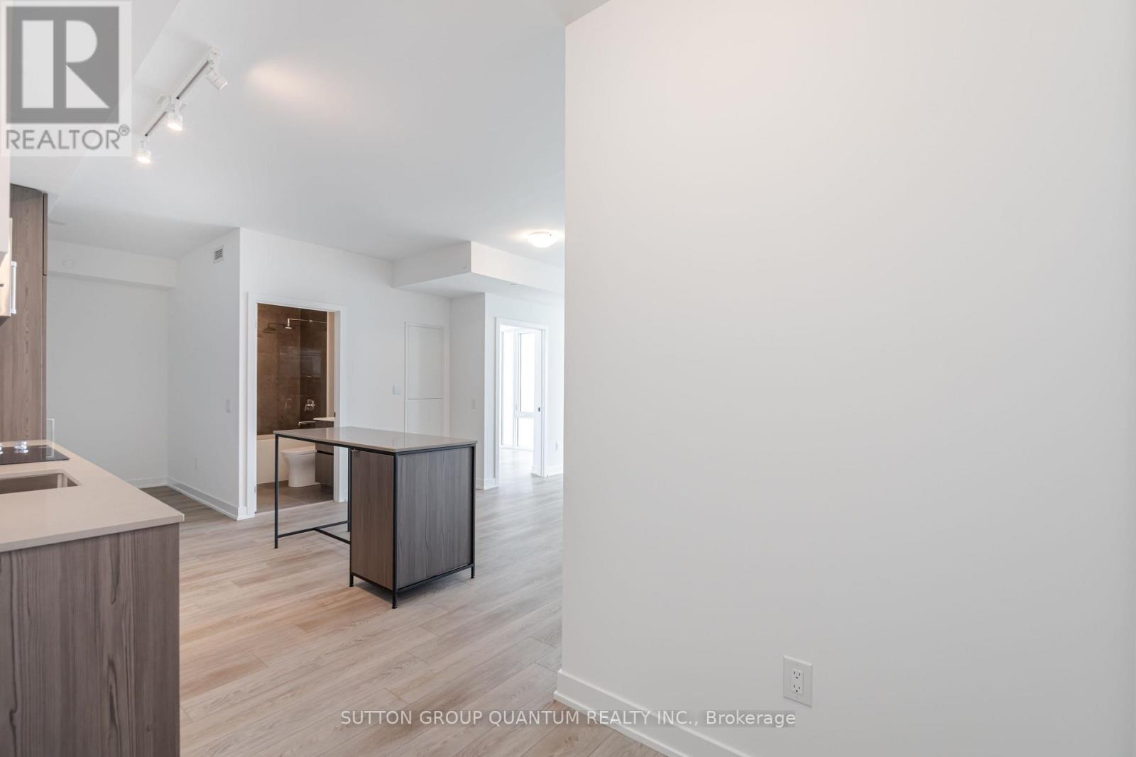 Property at 1307 - 220 MISSINNIHE WAY image 5