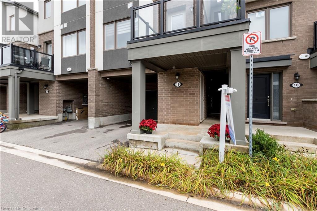 1125 LEGER Way Unit# 19 Milton