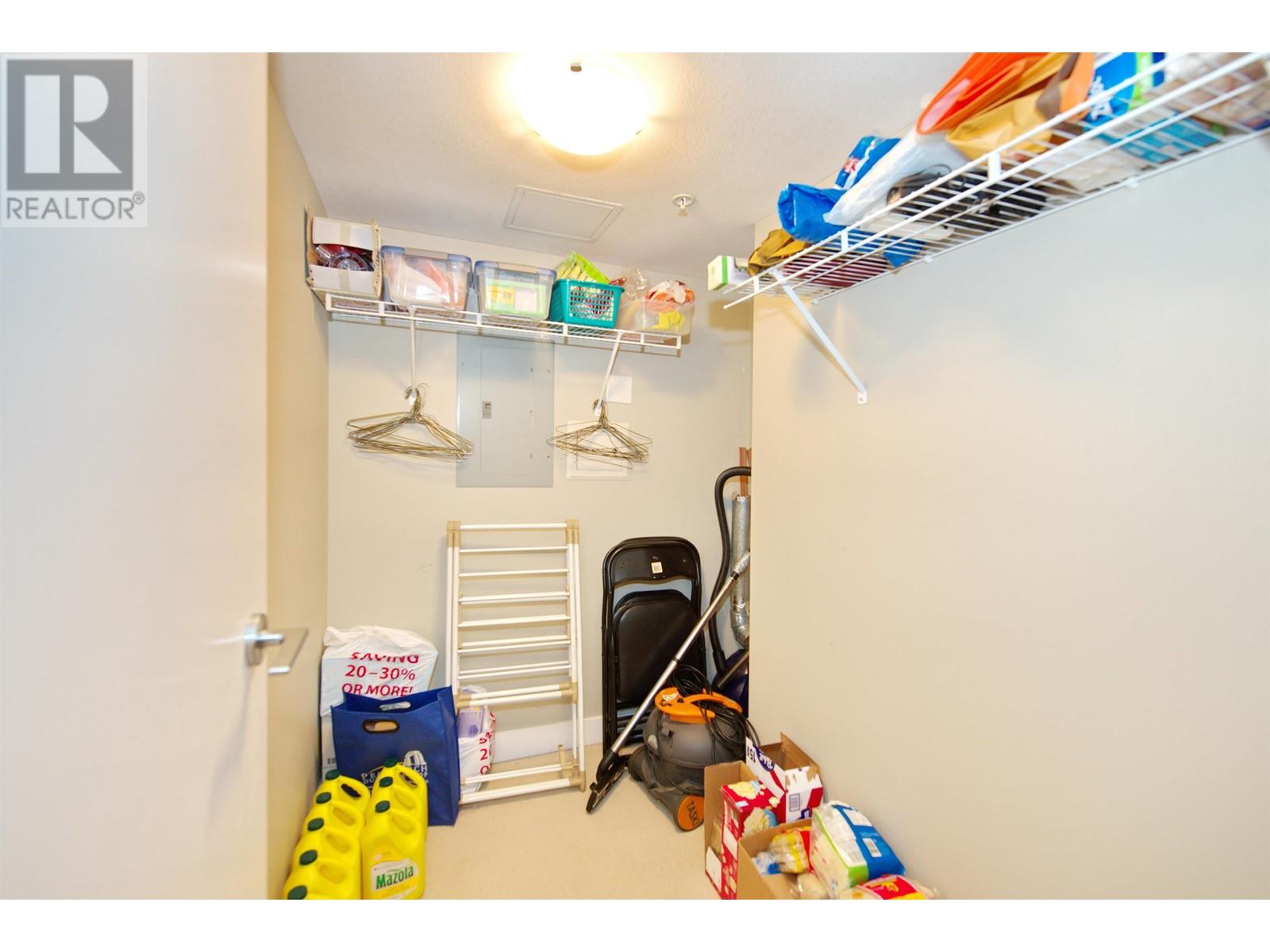 Listing Picture 17 of 25 : 222 2150 E HASTINGS STREET, Vancouver / 溫哥華 - 魯藝地產 Yvonne Lu Group - MLS Medallion Club Member