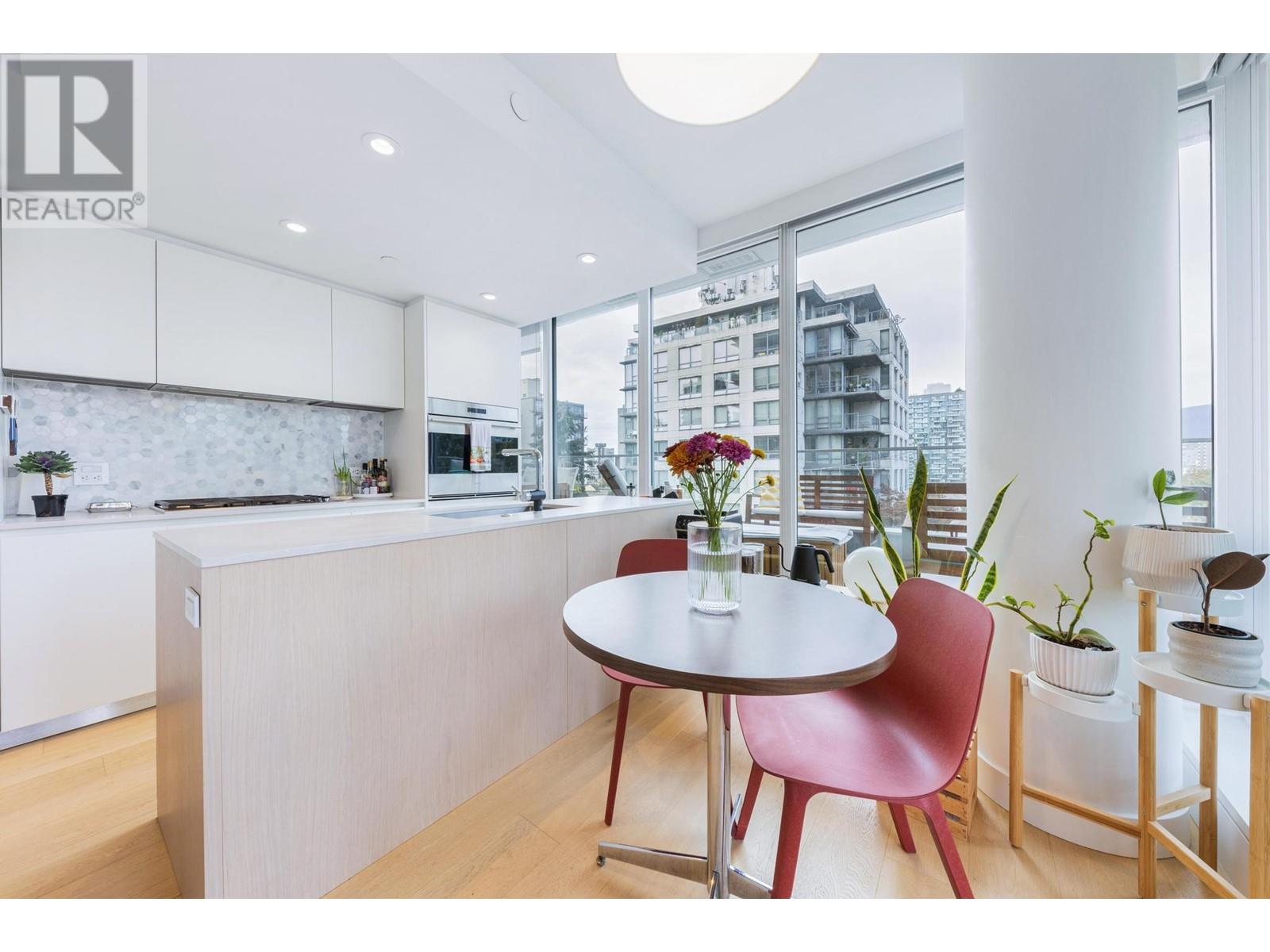 504 1180 Broughton Street, Vancouver, British Columbia  V6G 2B1 - Photo 3 - R2933567