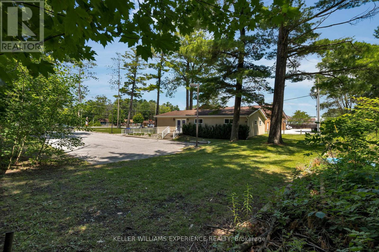 637 River Road W, Wasaga Beach, Ontario  L9Z 2P1 - Photo 29 - S9387808