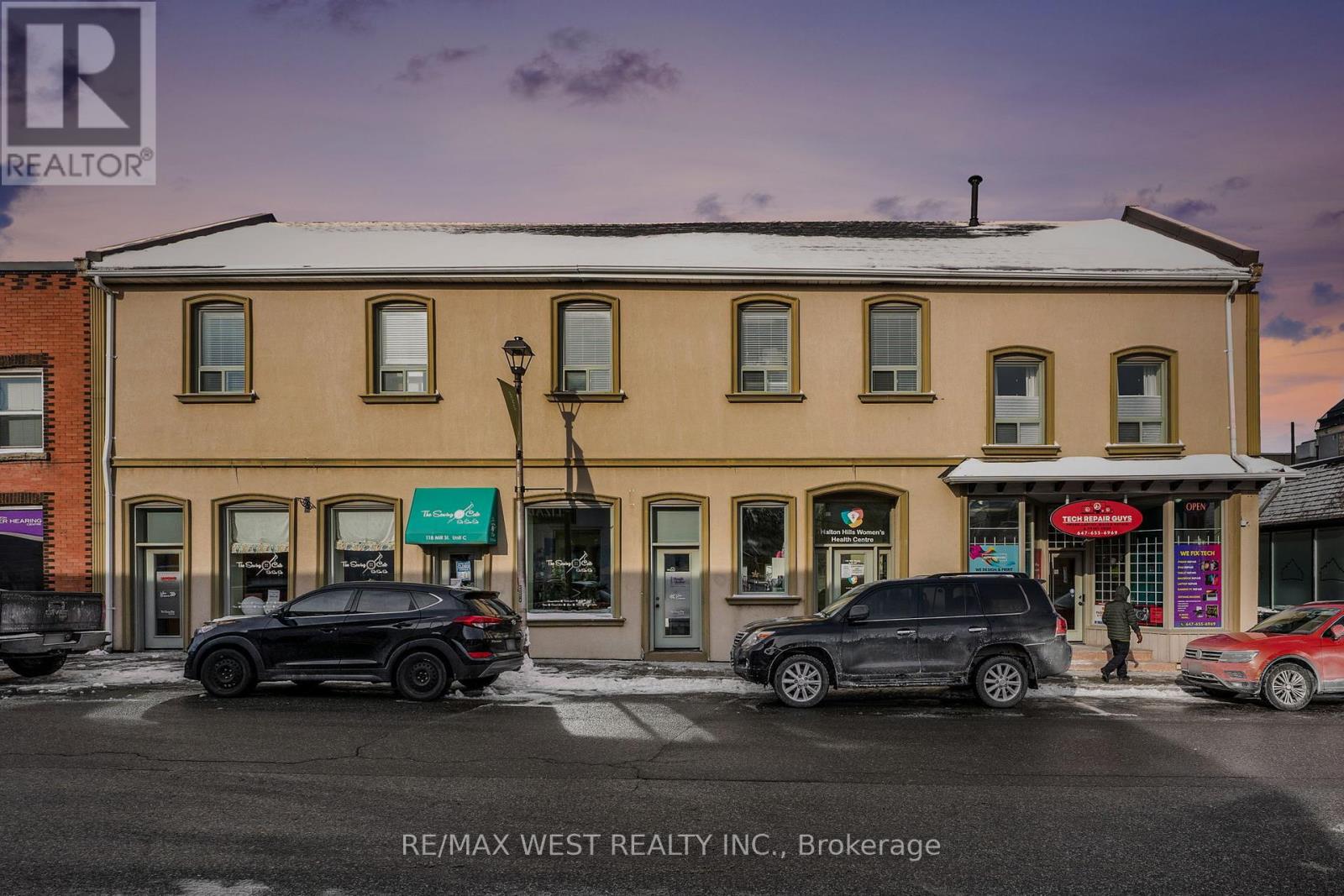 202-203 - 118 MILL STREET, Halton Hills, Ontario