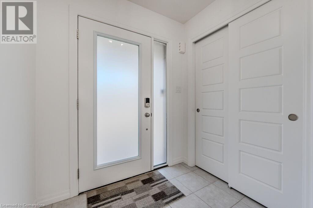 15 Pony Way, Kitchener, Ontario  N2R 0R8 - Photo 6 - 40659959