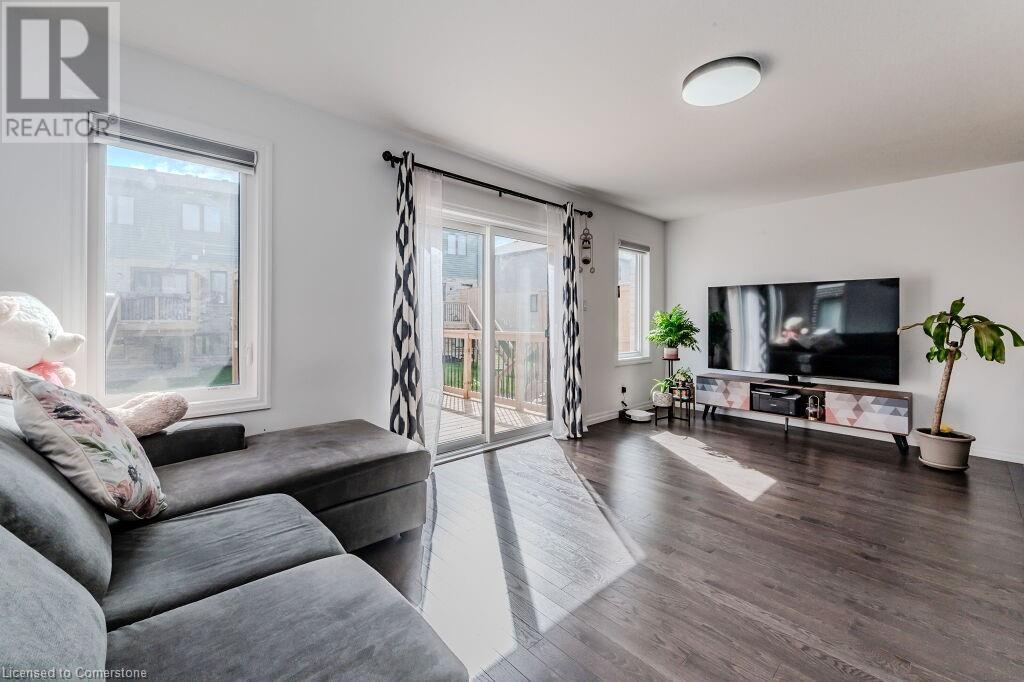 15 Pony Way, Kitchener, Ontario  N2R 0R8 - Photo 7 - 40659959