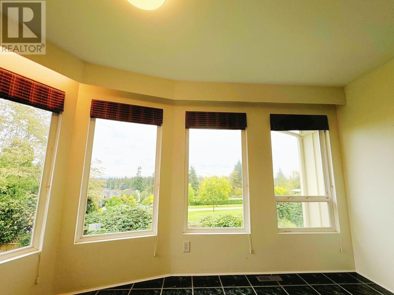 1262 Soball Street, Coquitlam, British Columbia  V3B 3H7 - Photo 2 - R2933718