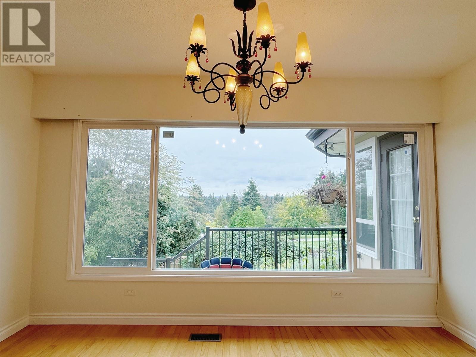 1262 Soball Street, Coquitlam, British Columbia  V3B 3H7 - Photo 4 - R2933718