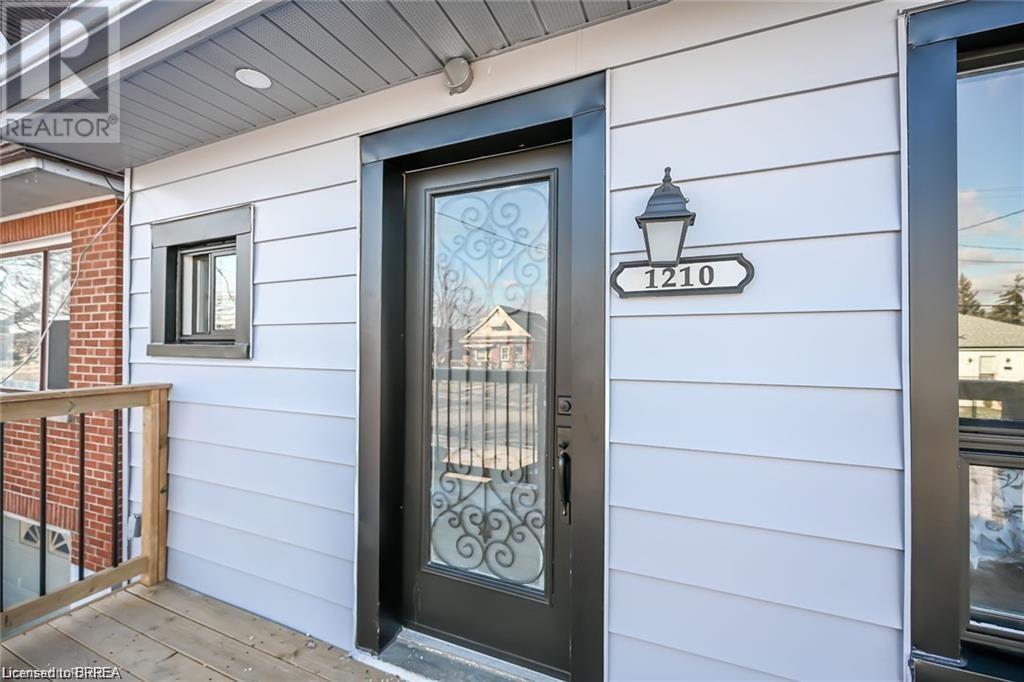 1210 DUNSMURE Road Unit# Main, hamilton, Ontario