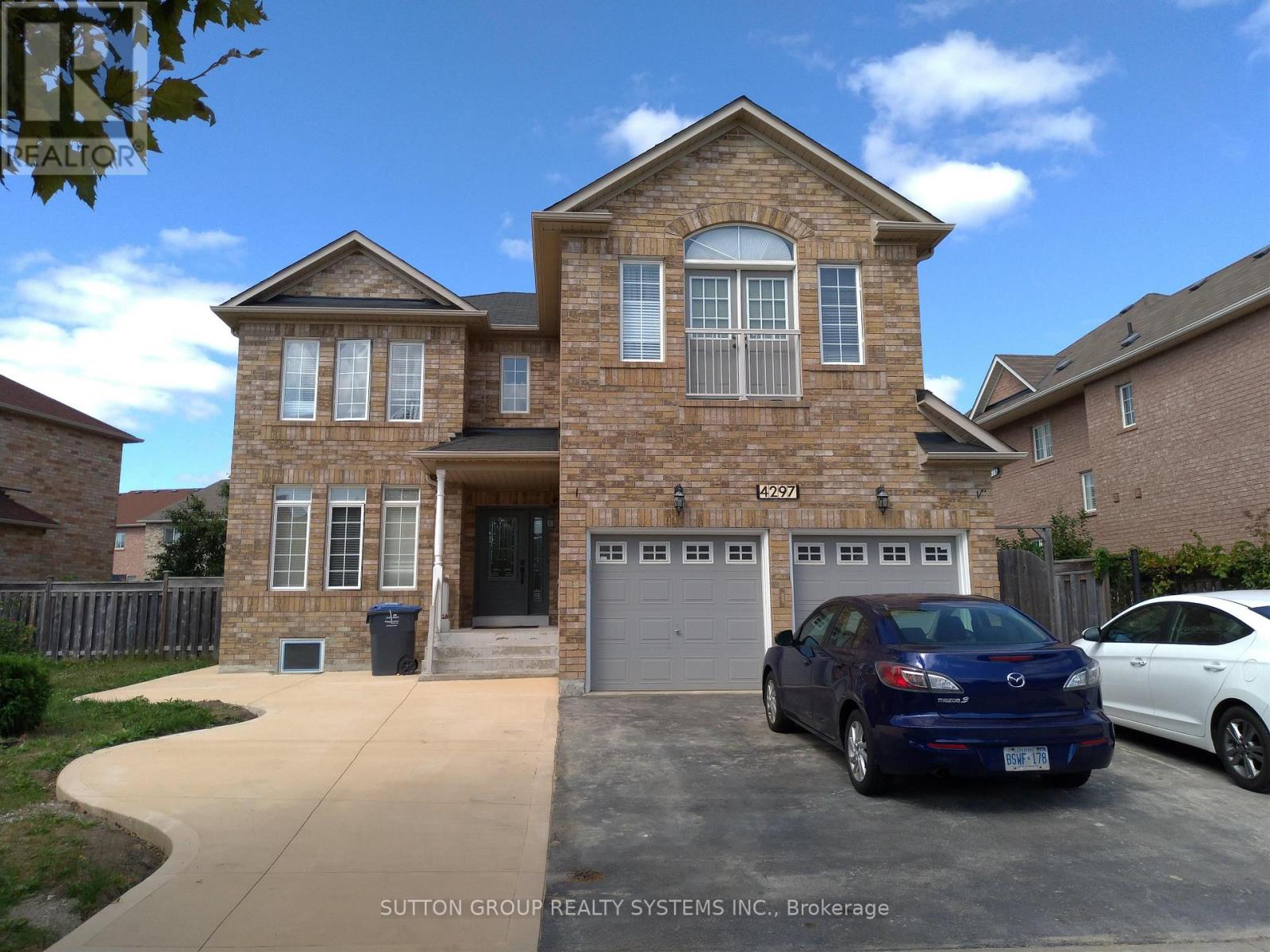 B 1 - 4297 TRAILMASTER DRIVE, mississauga (east credit), Ontario