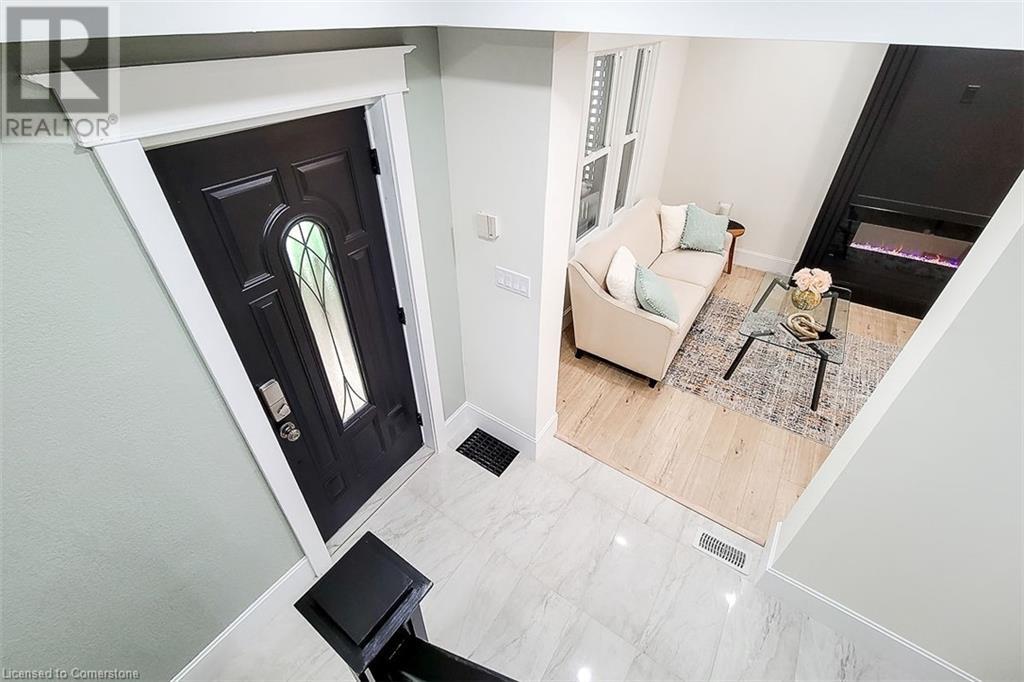 49 Carrick Avenue, Hamilton, Ontario  L8M 2W4 - Photo 4 - 40660315