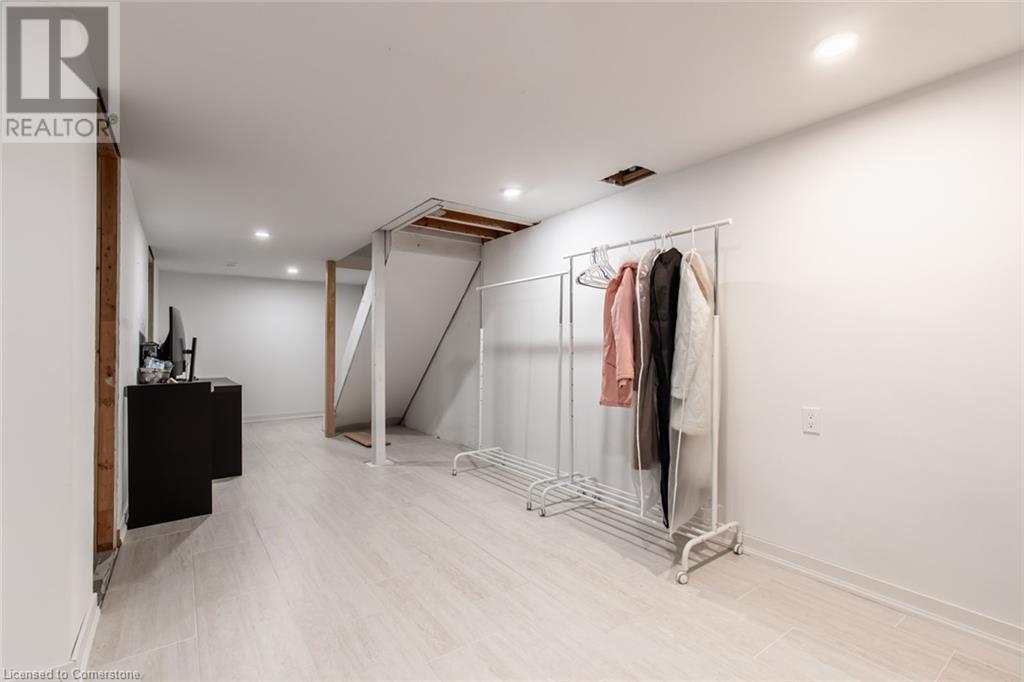 25 Linfield Drive Unit# 7, St. Catharines, Ontario  L2N 5T7 - Photo 27 - 40660230