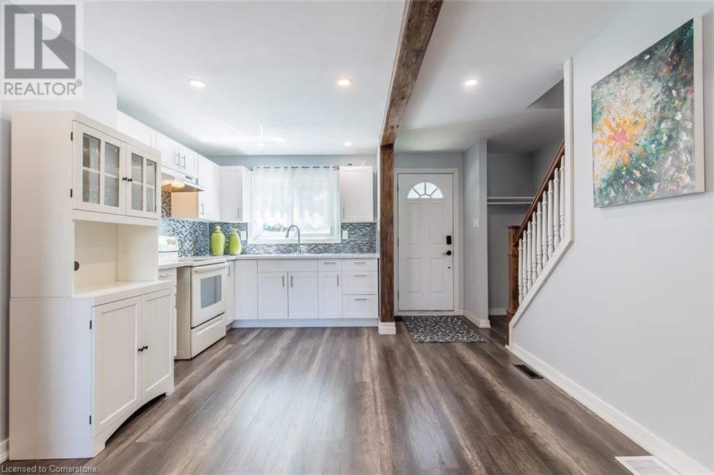 25 Linfield Drive Unit# 7, St. Catharines, Ontario  L2N 5T7 - Photo 5 - 40660230