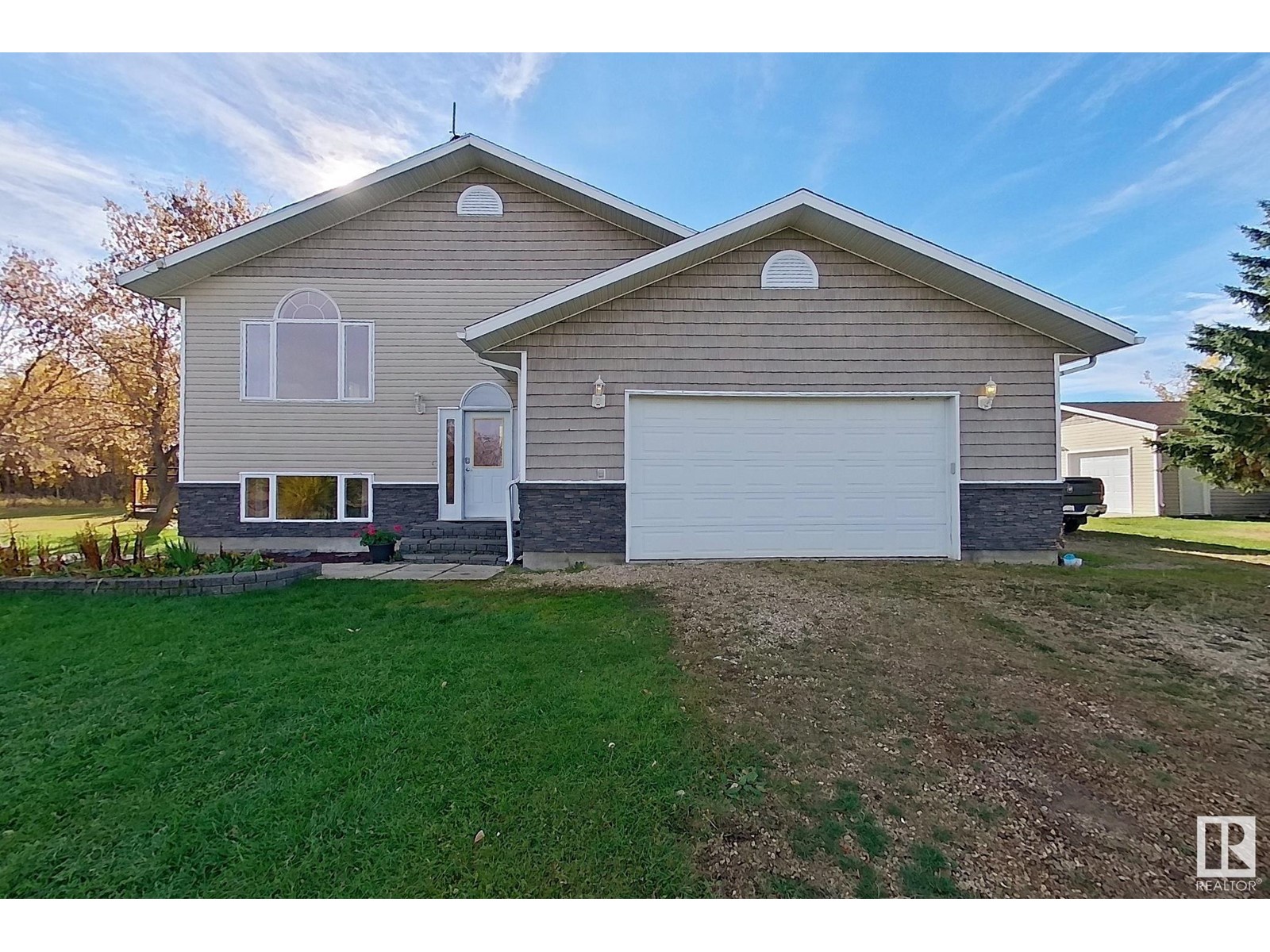 5113 TWP RD 592A, Rural Barrhead County, Alberta