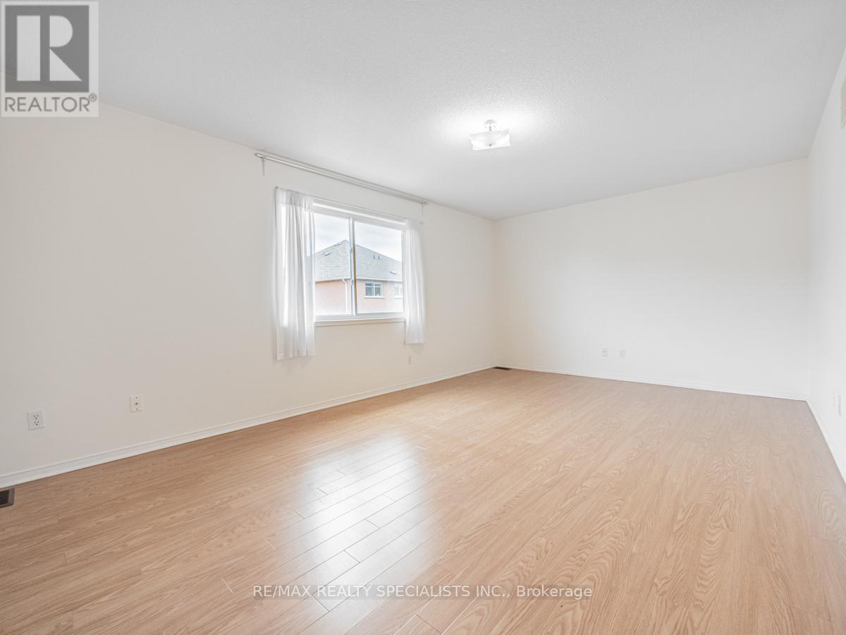 Main&2 - 3067 Cabano Crescent S, Mississauga, Ontario  L5M 0C6 - Photo 16 - W9388138