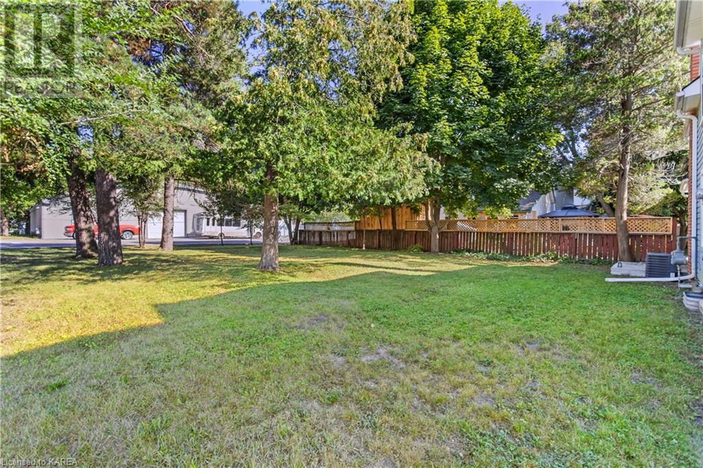 366 Thomas Street, Deseronto, Ontario  K0K 1X0 - Photo 36 - 40659711