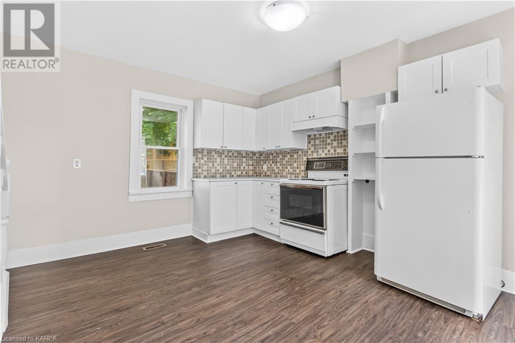 366 Thomas Street, Deseronto, Ontario  K0K 1X0 - Photo 7 - 40659711