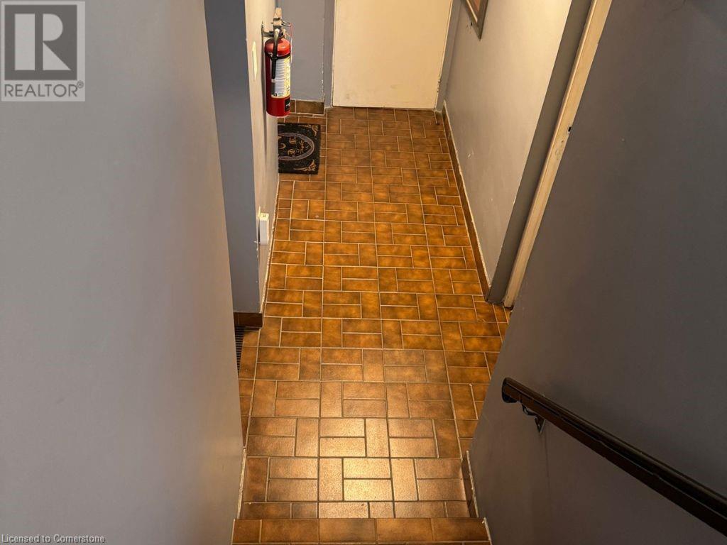 354 Annette Street Unit# 7, Toronto, Ontario  M6P 1R5 - Photo 4 - 40659515