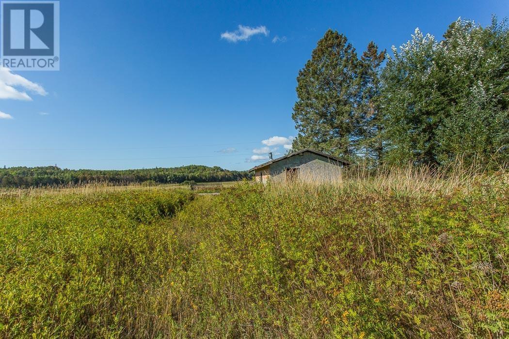 180 River Rd, Thessalon, Ontario  P0R 1L0 - Photo 2 - SM242408