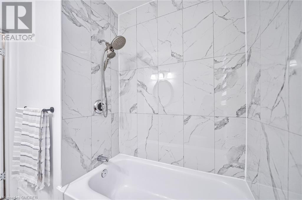 428 Henderson Avenue, Burlington, Ontario  L7L 2P8 - Photo 33 - 40659855