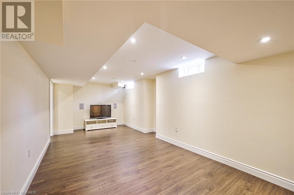 211 Sixteen Mile Drive, Oakville, Ontario  L6M 0T8 - Photo 41 - 40658316
