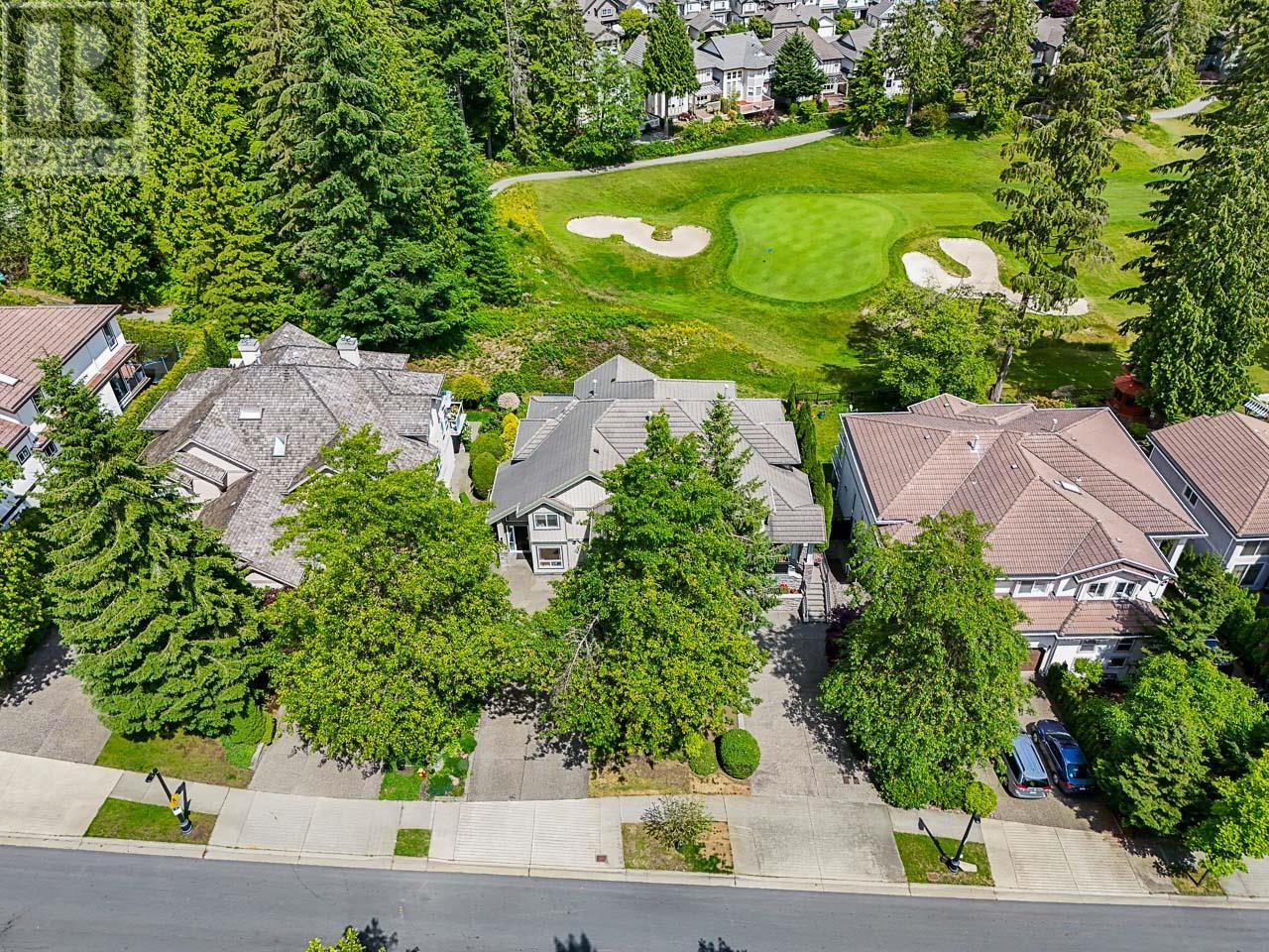 3325 PLATEAU BOULEVARD, Coquitlam, British Columbia