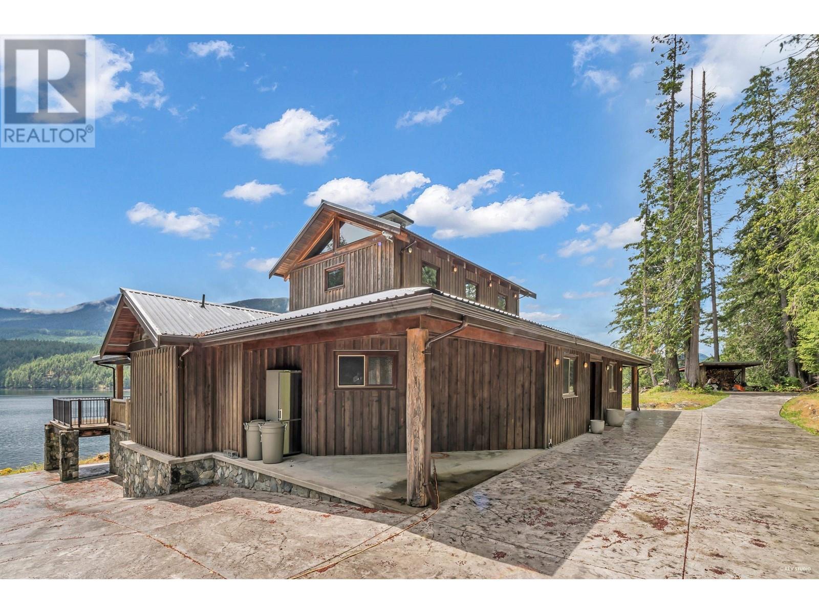 15781 East Egmont Shoreline, Pender Harbour, British Columbia  V0N 1N0 - Photo 13 - C8063560