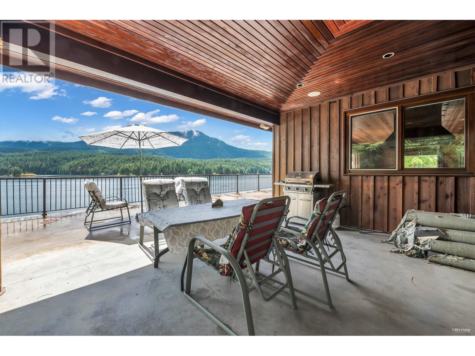 15781 East Egmont Shoreline, Pender Harbour, British Columbia  V0N 1N0 - Photo 21 - C8063560